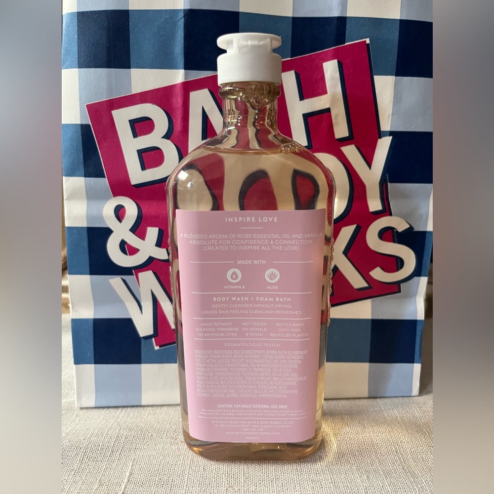 Bath & Body Works Rose & Vanilla Body Wash + Foam Bath - Picture 2 of 2